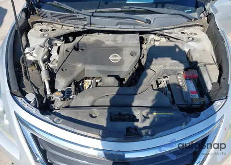 2015 Nissan Altima 2.5 S из США, поврежденный, VIN 1N4AL3AP9FN373130